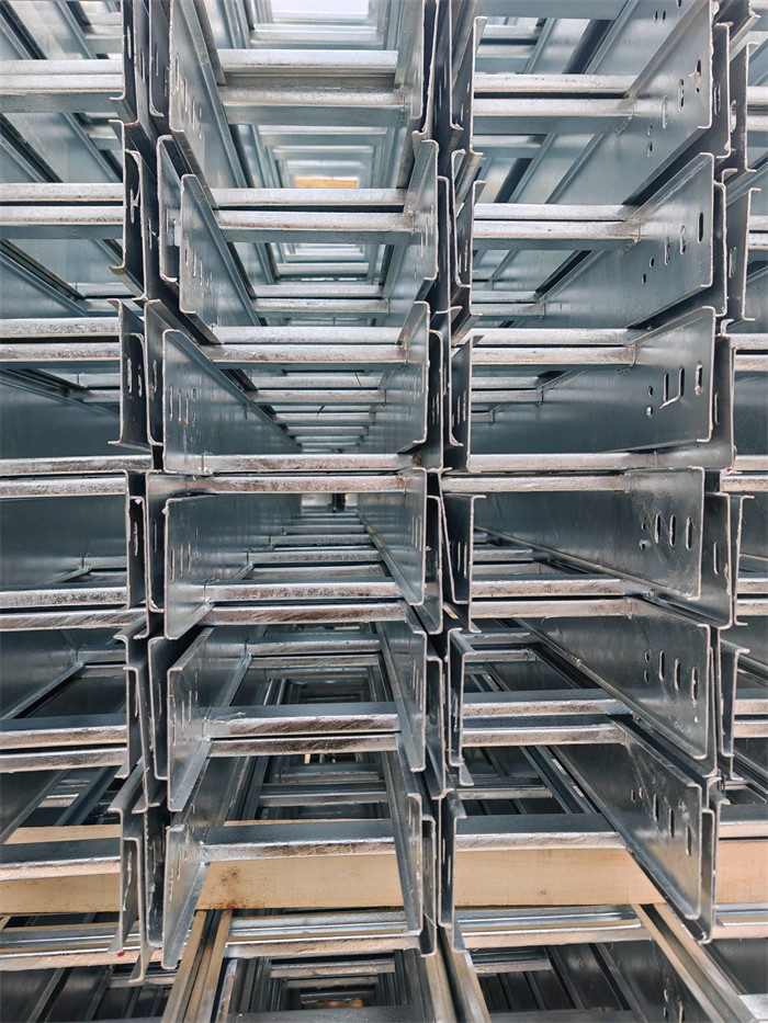 热浸锌桥架